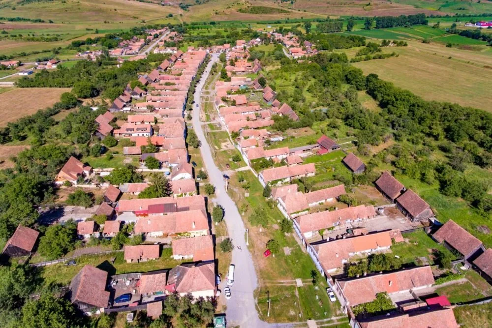 Biserica Fortificată Viscri UNESCO, monument istoric și autenticitate rurală săsească.